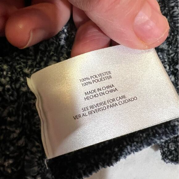 Orvis Women’s Chenille V-Neck Sweater size M blue gray - Picture 5 of 9